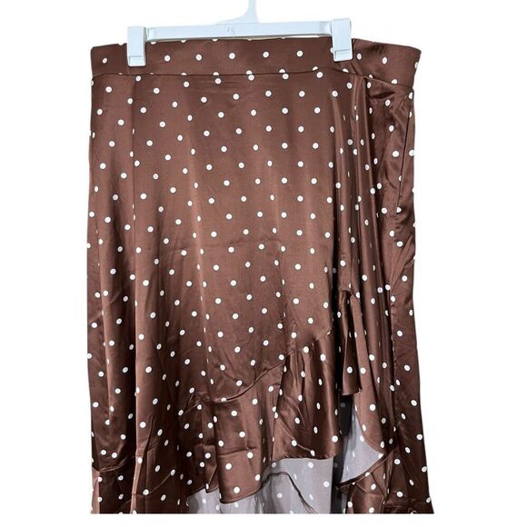 Torrid Brown Polka Dot High Low Ruffle Skirt Size 3X NWT - Picture 2 of 8